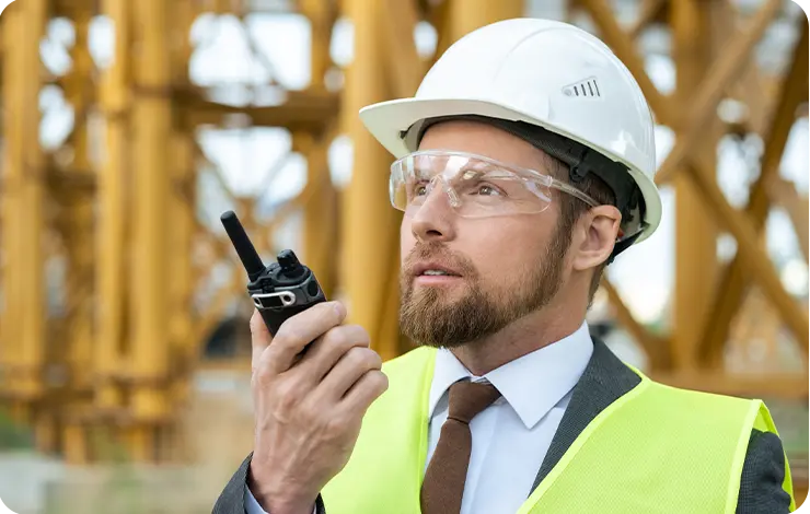 Walkie talkie Lone Worker Protection Communication